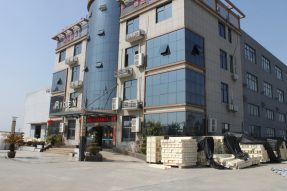空心六角護(hù)坡模具廠具備哪些因素才能體現(xiàn)其專業(yè)性？