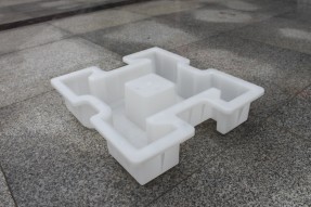 連鎖水泥護(hù)坡磚模具哪里的廠家更專業(yè)？